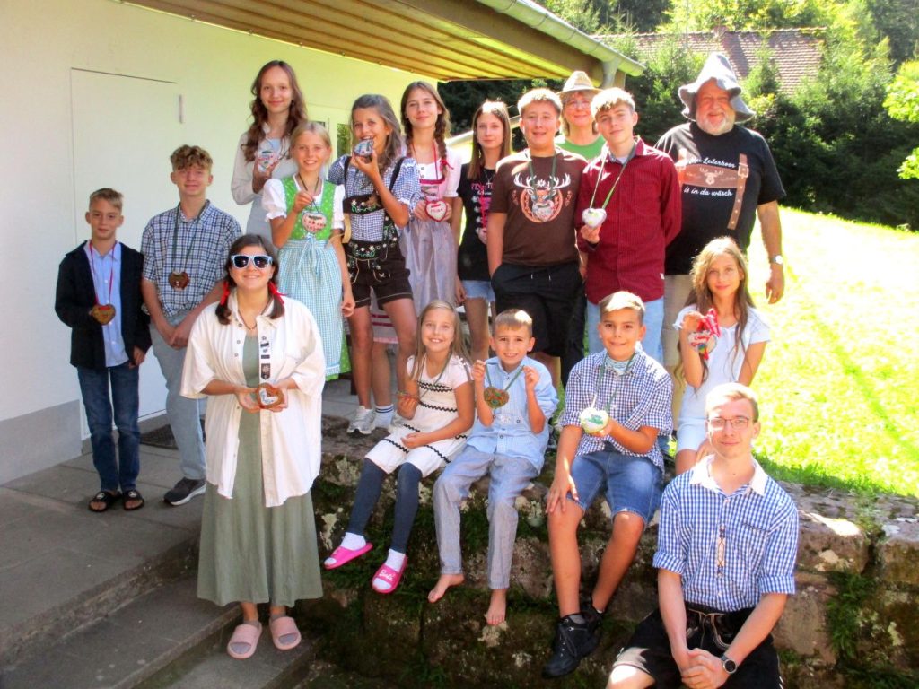 Gruppenfoto der Ferienfreizeit in Brandmatt 2025